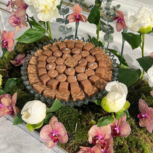 Load image into Gallery viewer, Orchids Elegant Arrangement with Bowl of Chocolates (Flower colors & type based on availability)