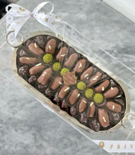 Load image into Gallery viewer, Gift Box of Silver Rings Tray With Chocolates or Dates
