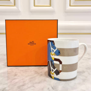 Luxury Anthurium Arrangement with Chocolate Bowl & Gift
