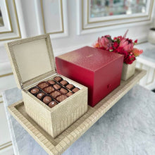 Load image into Gallery viewer, Luxury Gift box with Chocolates & Flowers