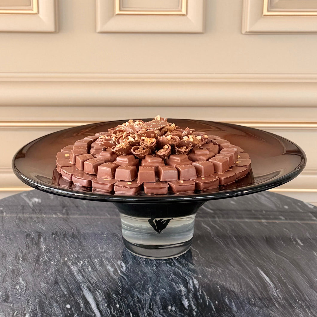 Large Artistic Decorative Bowl With 1.5 kgs Chocolates