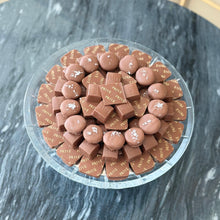 Load image into Gallery viewer, German Crystal Bowl With Chocolates
