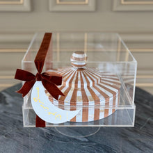 Load image into Gallery viewer, Gift Box of Handmade Mother of Pearl Base &amp; Cover
