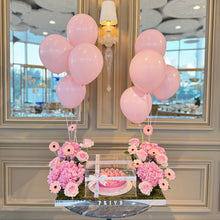 Load image into Gallery viewer, Flowers Cake in Acrylic Gift Box &amp; Pink Flowers
