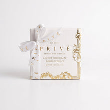 Load image into Gallery viewer, 10 White Giveaway Box with Four Pieces of Chocolates
