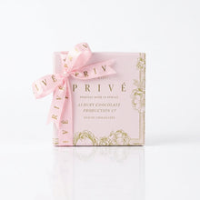 Load image into Gallery viewer, 10 Pink Giveaway Box with Four Pieces of Chocolates
