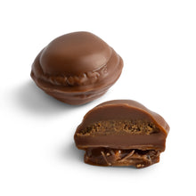 Load image into Gallery viewer, Hazelnut Caramel Macaroon - in Kilo Box
