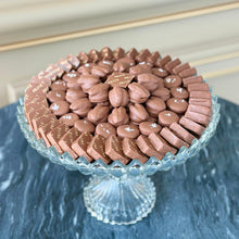 Load image into Gallery viewer, Classic Crystal Bowl With Best Selling Chocolates
