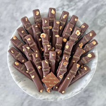 Load image into Gallery viewer, Privé Dark Hazelnut Sticks - In Kilo Box
