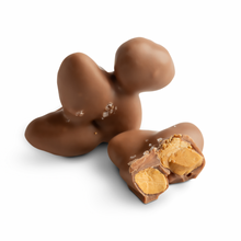 Load image into Gallery viewer, Almond Clusters - in Kilo Box
