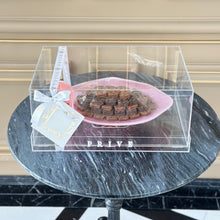 Load image into Gallery viewer, Elegant Gift Box of pink crystal tray
