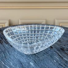 Load image into Gallery viewer, German Crystal Bowl With Chocolates
