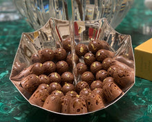Load image into Gallery viewer, Chocolates by 1/4 Kilo
