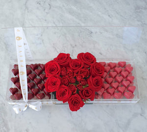 Hearts & Lips Chocolate & Flowers Tray