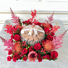 Load image into Gallery viewer, Red Square Flowers Arrangement Tray
