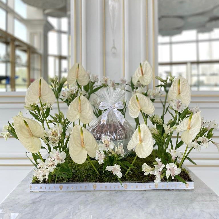 anthurium flower arrangement ideas Luxury Anthurium Arrangement with Chocolates